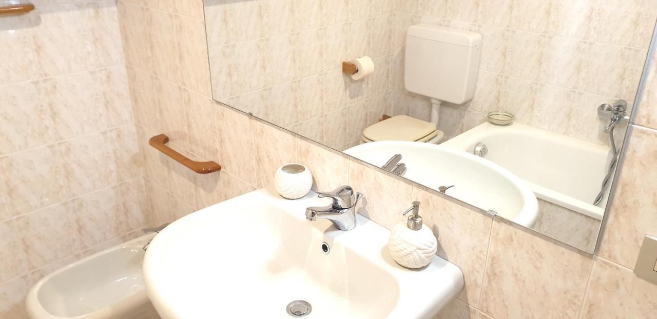 Charming Apartment & Parking By Anthea Homes Grado Esterno foto